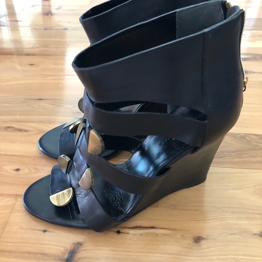 Balenciaga black shoes - Picture 2 of 5